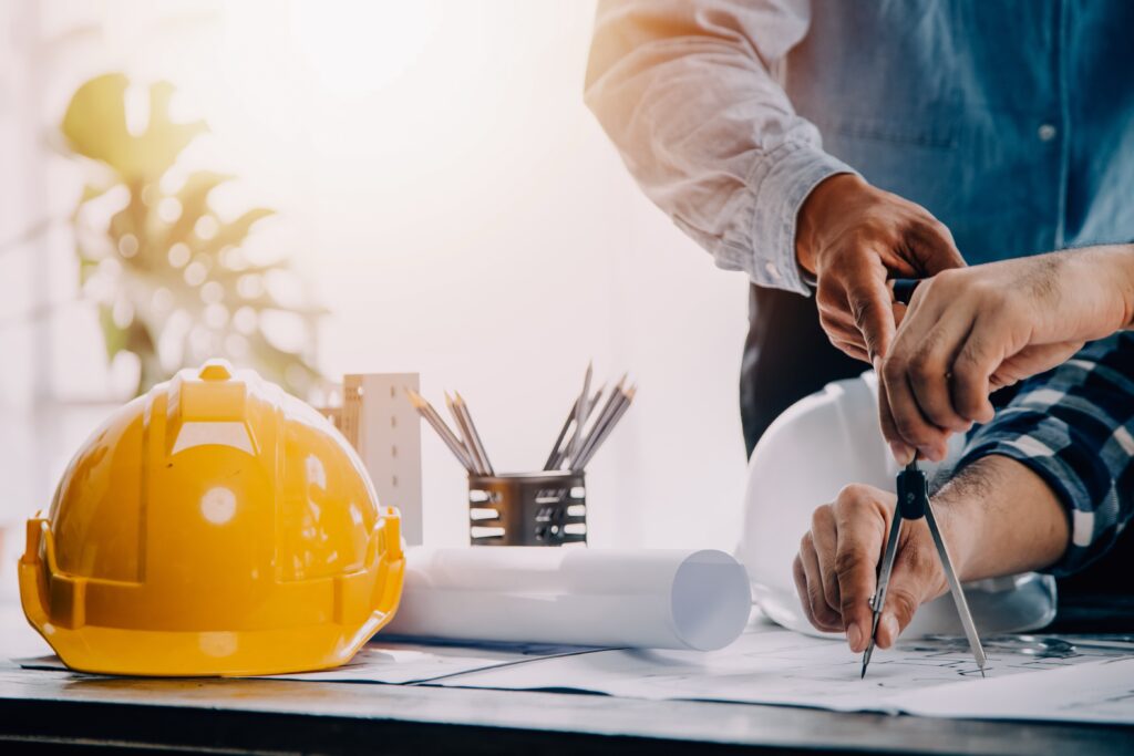 Rynek budowlany w Polsce dynamicznie się rozwija, dostarczając coraz to nowsze wyzwania i możliwości dla firm z tej branży